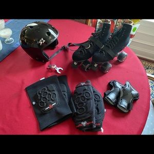 Moxi Lolly 8.5 Roller Skates Helmet Pads Strap